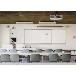 TRIPTYCHA - Pizarra triptico plegable ceramica para aulas